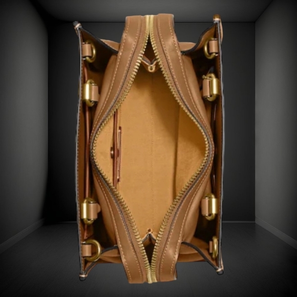 ☆MUST SELL-WILL TAKE ANY OFFERS☆ Coach X Tom Wesselmann Rogue25 NWT - Picture 2 of 8